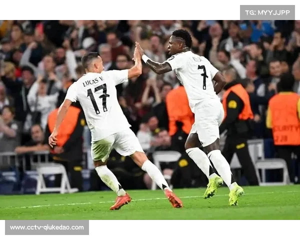 西甲积分榜:皇马32分领跑,巴萨31分紧追 西甲积分榜:皇马32分领跑,巴萨31分紧追